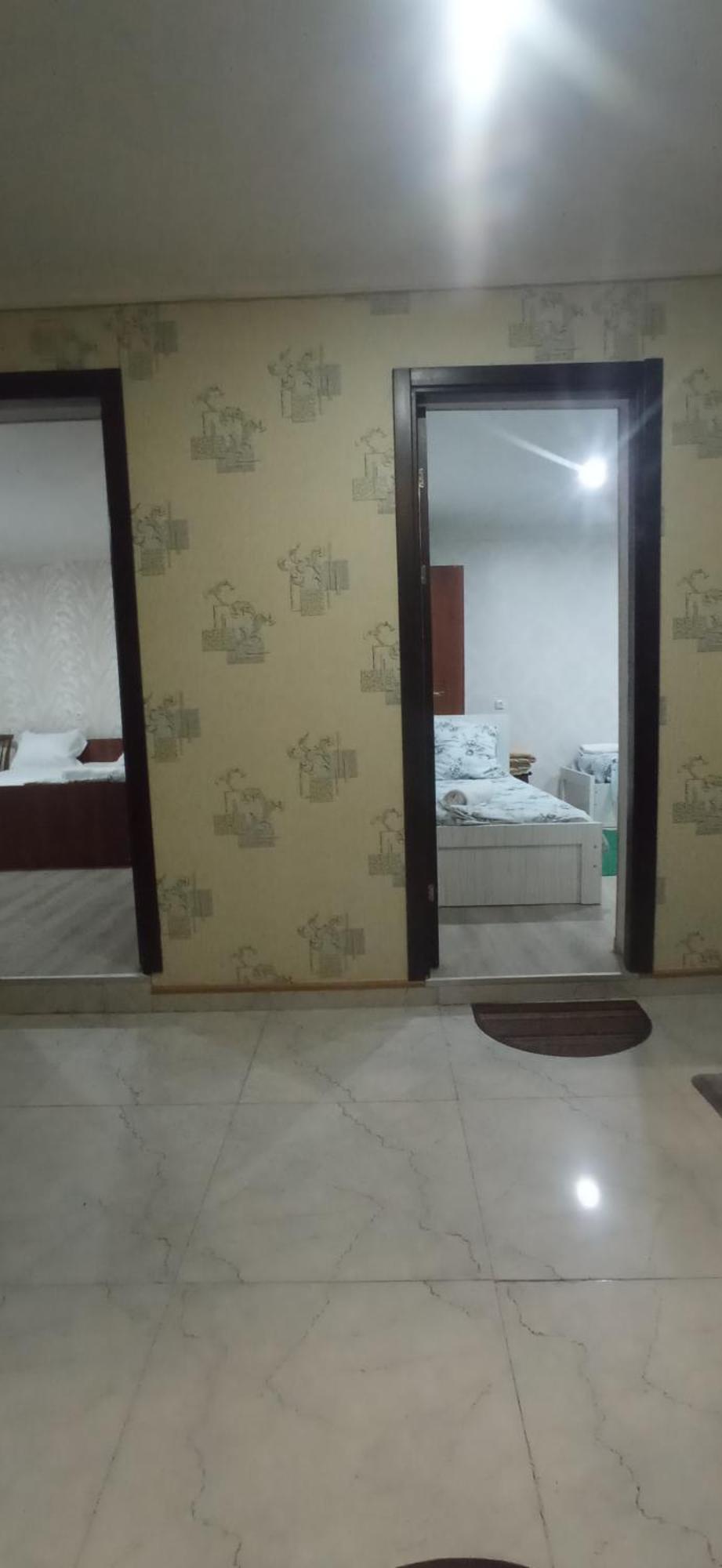 Hotel Lukarabati アハルツィヘ エクステリア 写真